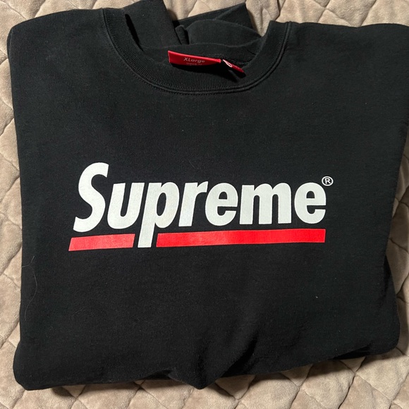 Supreme Red and Black Crewneck - Picture 1 of 4